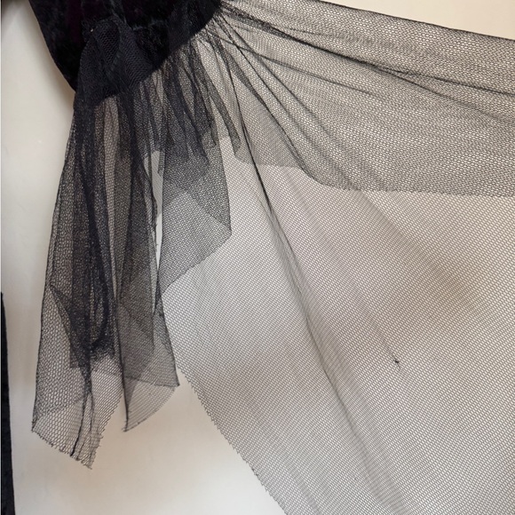 Spirit Halloween Victorian Vampiress Plus Size Costume Black Red Dress - Picture 11 of 12